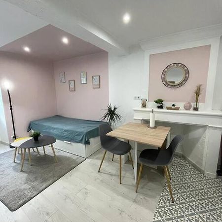 Joli Studio Cozy Tout Equipe Hyper Centre 桑特 外观 照片